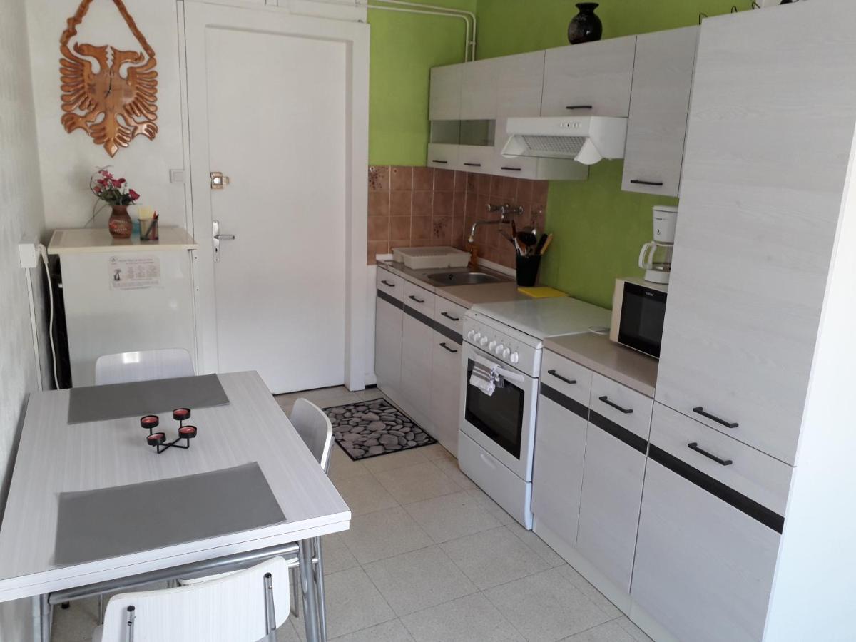Apartament Meubles Hg Bains-Les-Bains Zewnętrze zdjęcie
